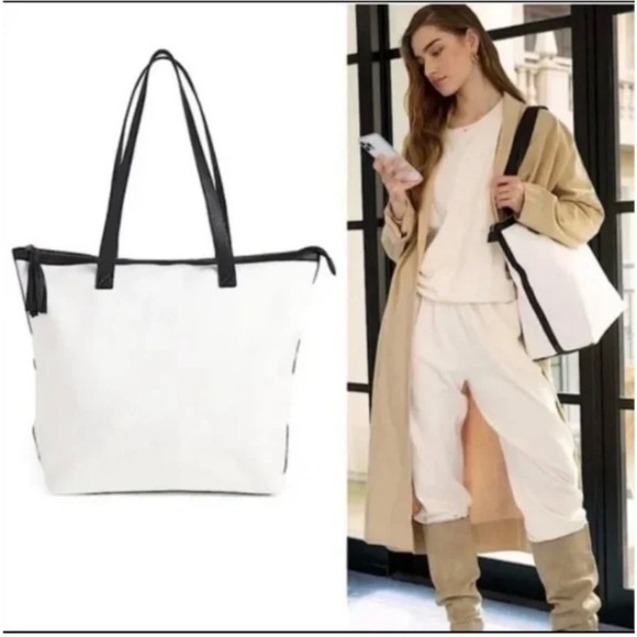 $175 MSRP Walter Barker Carly Bag classic Canvas and Vegan Leather Tote- NWT - Picture 2 of 5